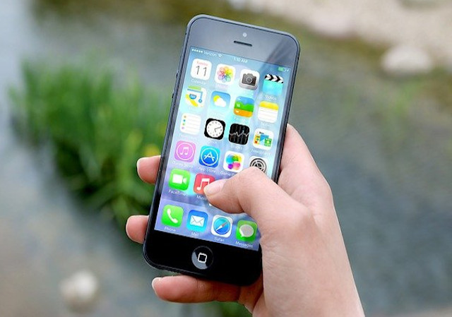 Click here to mend Mobile Phones