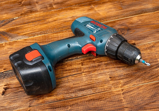 Mend Power Tools, Drills