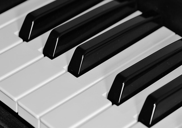Musical Instruments, Pianos